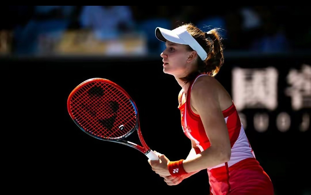 克罗托内主场告捷，主力球员发挥出色备受称赞的简单介绍