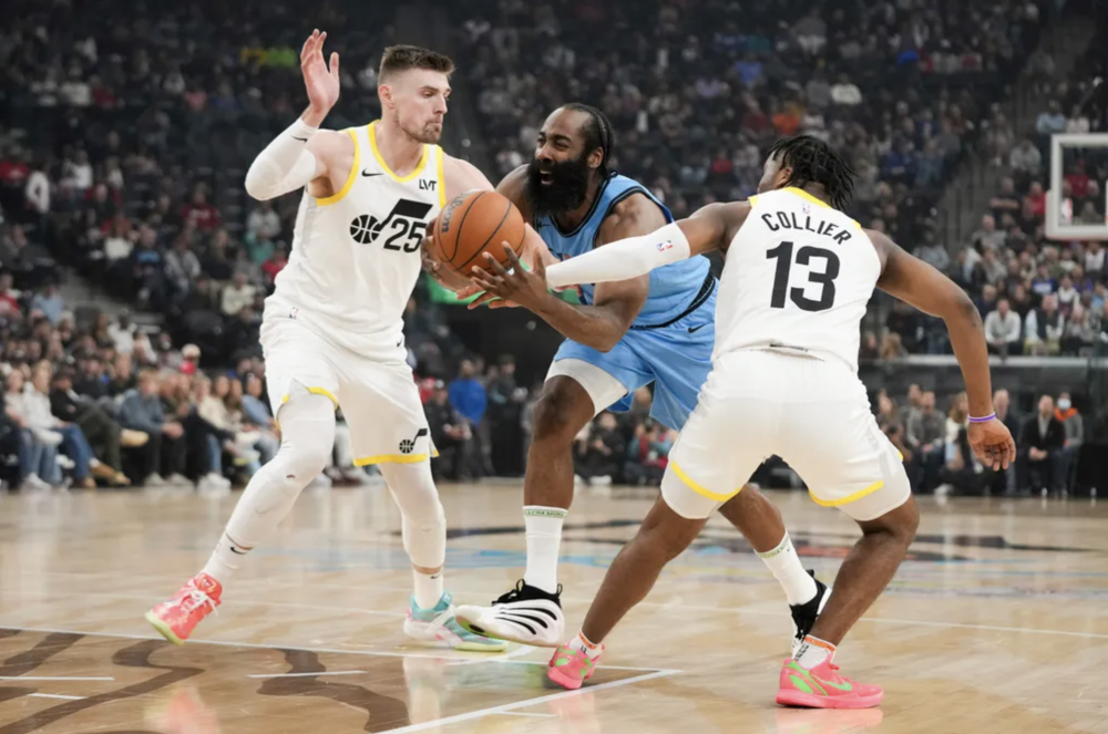 巴特勒在澳大利亚队比赛中逆转，比分优势明显引发热议！的简单介绍